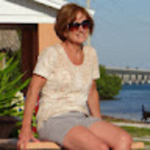 Meet your Posher, Lynn